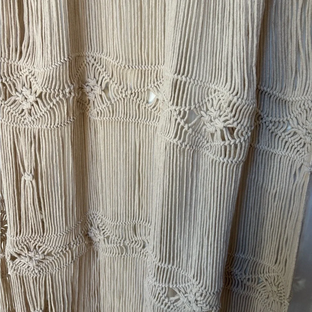 NWOT Urban Outfitters Magnolia Macramé Window Panel